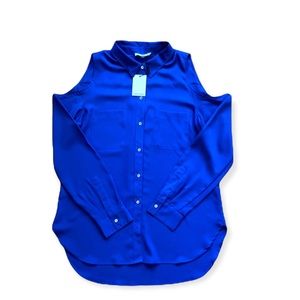 CALVIN KLEIN- NWT - Cold Shoulder Blouse